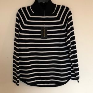 Ladies-CLASIC but CLASSY BLACK/WHITE L/S SWEATER